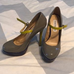 Steve Madden heels